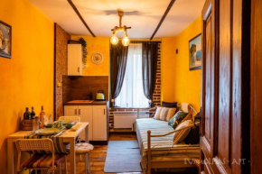 Art apartment EVMOLPIAS near Roman stadium